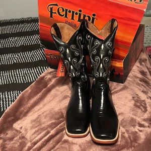 Brand new with box Ferrini men’s boots